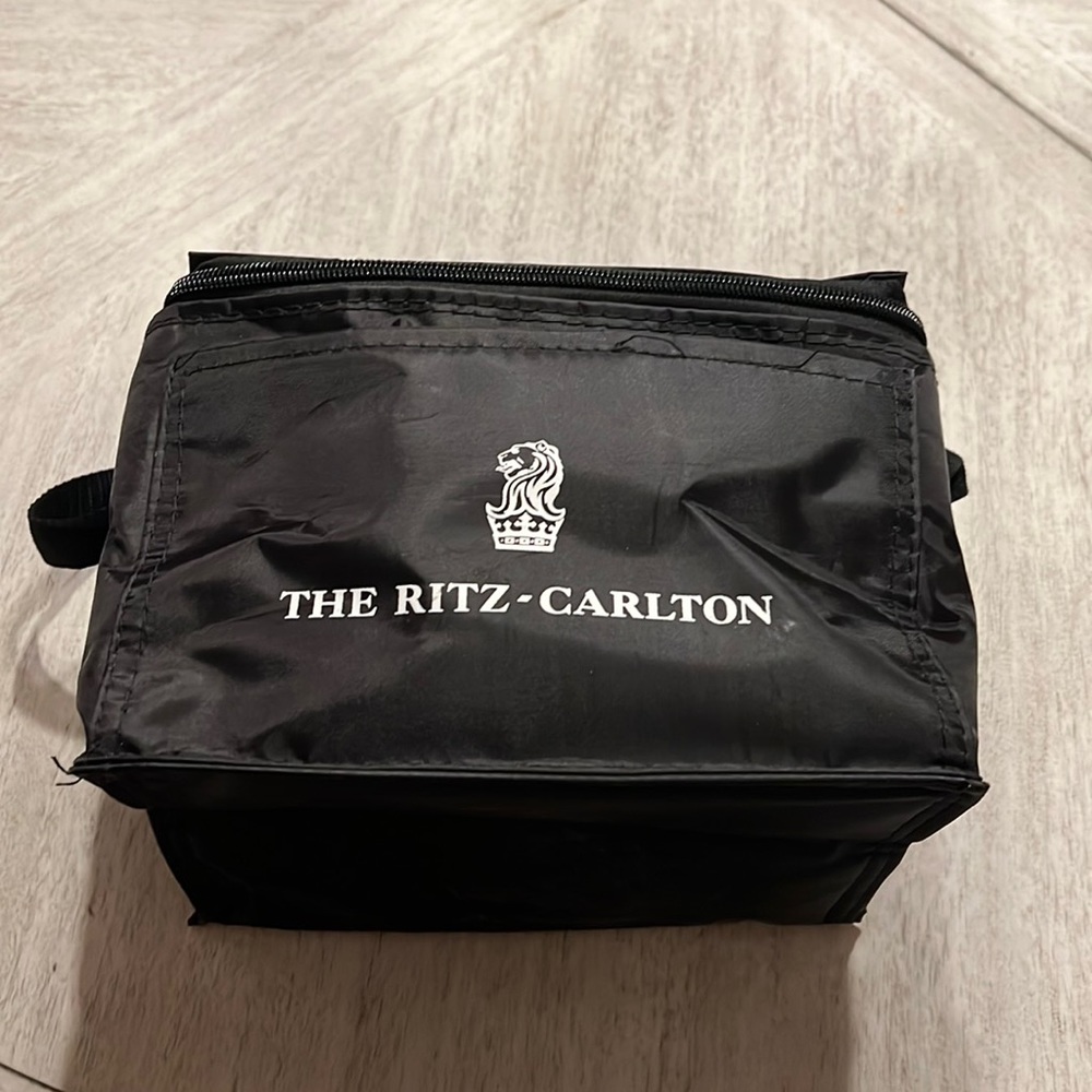 The Ritz-Carlton exclusive insulated carry lunchbox.